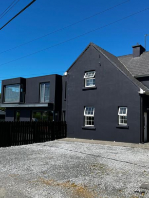 The 1892 Schoolhouse Killarney